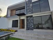 HERMOSA CASA EN BURGOS BUGAMBILIAS TEMIXCO