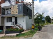 HERMOSA CASA EN CALDAS