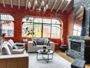 Hermosa casa en calle privada