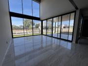 Hermosa Casa en Campanario Norte