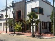 HERMOSA CASA EN CHAPALITA