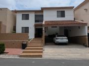 Hermosa Casa en Colinas de San Jerónimo! amplios espacios