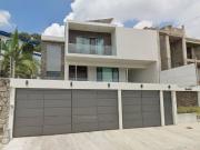 HERMOSA CASA EN COLONIA BUGAMBILIAS ZAPOPAN JALISCO HERMOSA CASA EN COLONIA BUGAMBILIAS ZAPOPAN JALISCO