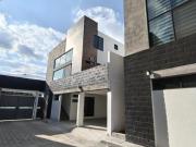 Hermosa casa en condominio en Ahuatepec Cuernavaca