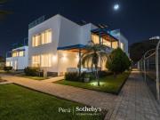 Hermosa Casa en Condominio Playa Azul