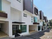 Hermosa casa en condominio Recién Remodelada