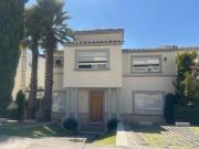 Hermosa casa en conjunto cerrado, amplios espacios, bien...