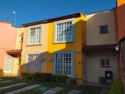 HERMOSA CASA EN CUERNAVACA, EN CONJUNTO HABITACIONAL LAS...