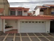 HERMOSA CASA EN CULIACAN, MUY CERCA DEL PARQUE CONSTITUCION