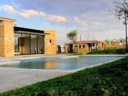 Hermosa Casa en El Marques, 3 Recamaras, 2.5 Ba?os,...