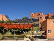 Casa en encenillos para arrendamiento, con zona verde