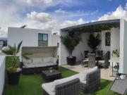 HERMOSA CASA EN ESQUINA EN RENTA EN LOMAS DE ANGELOPOLIS 2