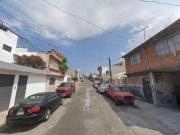 Hermosa casa en excelente ubicacion. C. Francisco Javier...