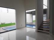 HERMOSA CASA EN FRACCIONAMIENTO CON ALBERCA