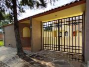 Hermosa Casa en Fraccionamiento Praderas amplia con jardín