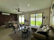 Hermosa casa en fraccionamiento privado con jardín en... Hermosa casa en fraccionamiento privado con jardín en...