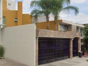 HERMOSA CASA EN GUADALAJARA, JALISCO 4A. SECC. A002