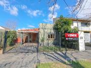 Hermosa Casa en José Mármol con 2 dormitorios con...