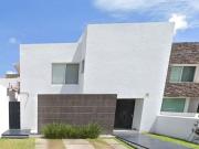 ¡HERMOSA CASA EN JURIQUILLA, QRO.!