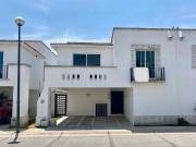 HERMOSA CASA EN LA MARINA CON VISTA AL PARQUE METROPOLITANO