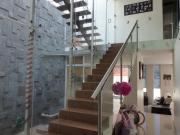 Hermosa casa en Los Robles Residencial prolongación...