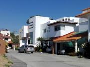 Hermosa casa en lujoso fraccionamiento en Cuernavaca Morelos