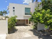 HERMOSA CASA EN MONTEBELLO, MERIDA YUCATAN CC75