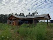 Hermosa casa en parcela a 7Km de Parral