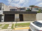 Hermosa casa en remate bancario