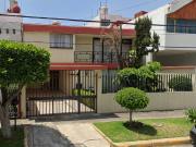 Hermosa casa en remate bancario, en zona exclusiva al...