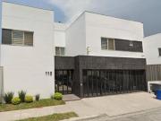 HERMOSA CASA EN REMATE EN AMBAR, COLINAS DE LAS CUMBRES,...