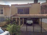 Hermosa casa en remate en Bosques de la Victoria,...