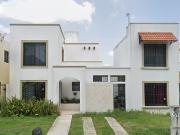 HERMOSA CASA EN REMATE EN C.62, GRAN SANTA FE, MÉRIDA,...