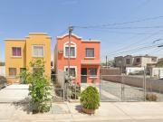 HERMOSA CASA EN REMATE, ENTREGA INMEDIATA UBICADA EN...