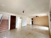 | Hermosa casa, en renta. |