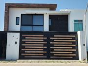 Hermosa Casa en Renta