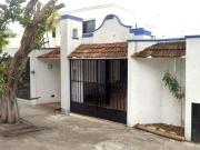 HERMOSA CASA EN RENTA AMUEBLADA MIGUEL ALEMAN FRC 1783