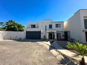 hermosa casa en renta en la encantada residencial