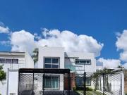 HERMOSA CASA EN RENTA EN REAL DE JURIQUILLA