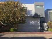 Hermosa casa en venta en Solares Residencial