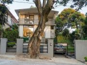 HERMOSA CASA EN RENTA ZONA DORADA EN FRACCIONAMIENTO DE...