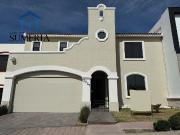 HERMOSA CASA EN RESIDENCIAL CUMBRES