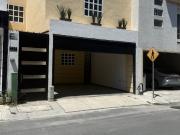 Hermosa Casa en San Nicolás de los Garza, NL