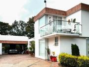 Hermosa casa en San Simón !