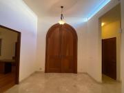 Hermosa Casa en Sierra Alta Primeros Sectores