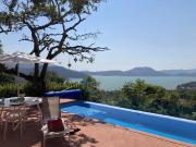 Hermosa casa en Valle de Bravo con vista al lago