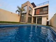 HERMOSA CASA EN VENTA EN TLAYACAPAN MORELOS