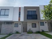 Hermosa casa en venta a 8 min de GALERIAS SANTA ANITA!