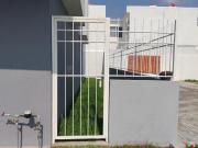 Hermosa Casa en Venta cerca del Aeropuerto, con Panel Solar