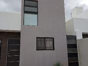 HERMOSA CASA EN VENTA, CHOLUL, YUCATAN